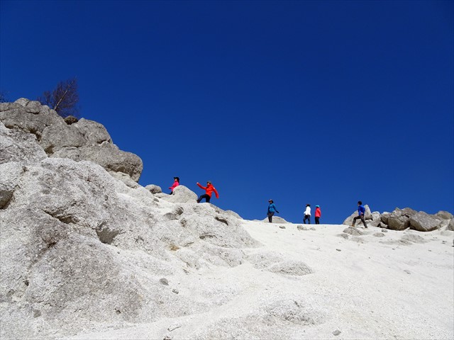 2021年2月28日（日）　【初中級】雪の絶景　白州　日向山