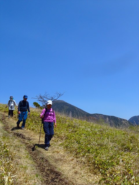 2023年5月10日（水）　【入門】山ヨガ体験と山歩き 八子ヶ峰